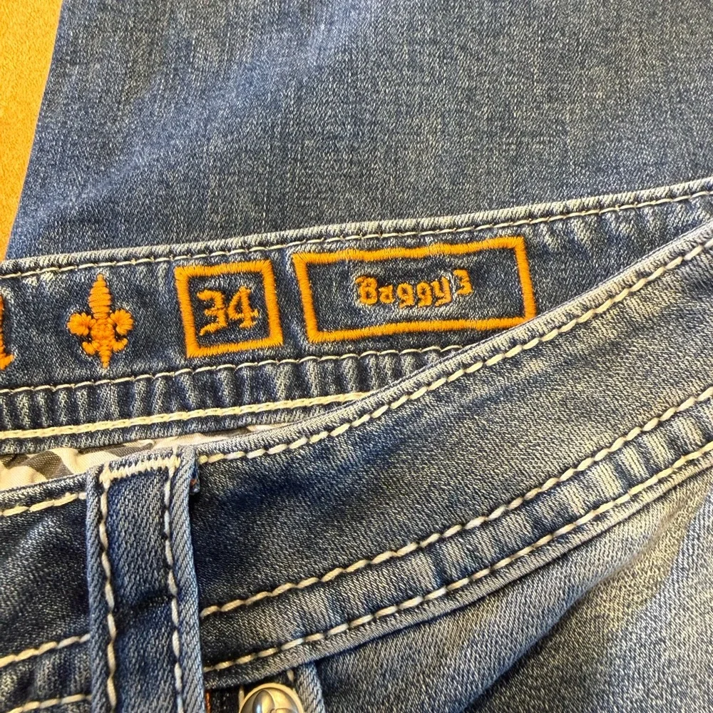 Women’s Rock revival Baggy Blue Jeans - Picture 4 of 8